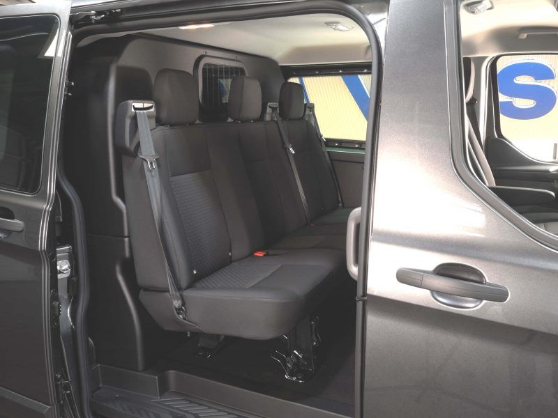 Amazing HD Photos about  Ford Transit Custom 6 Sitzer  with NO AI Images